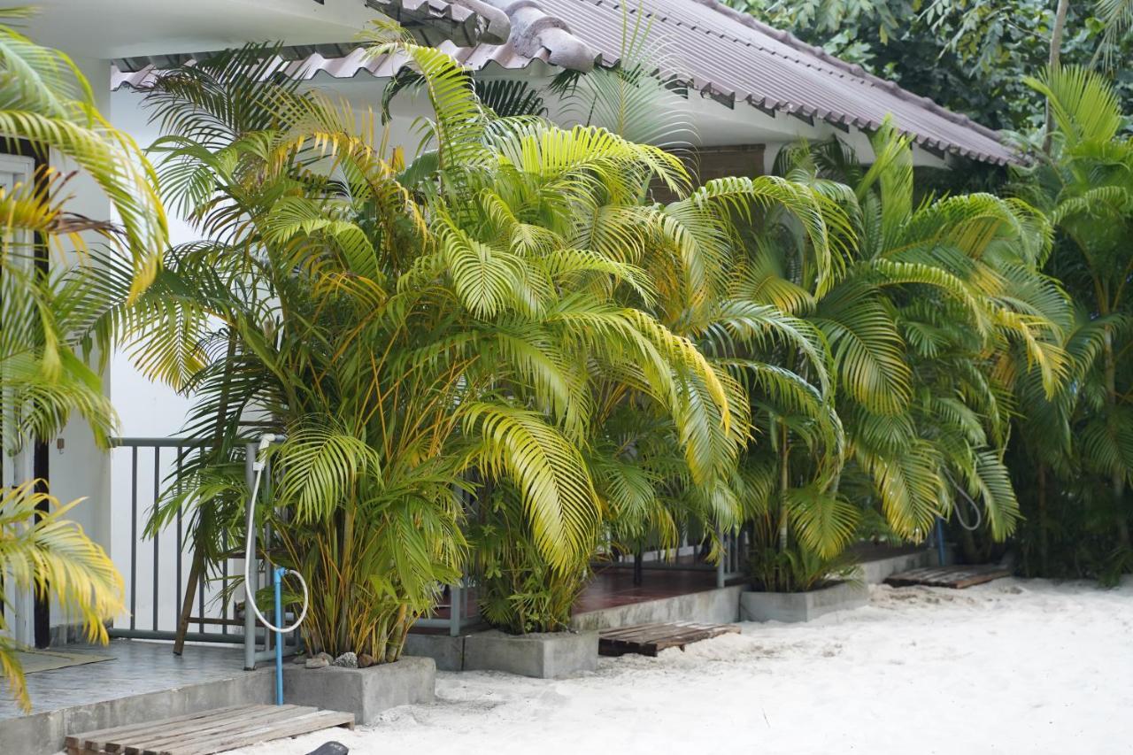 White Sand Ark Resort Sok San Village Экстерьер фото
